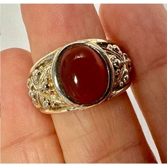 Carnelian gold tone ring - Picture 4 of 9